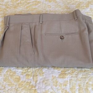 Men's Tan Pants
